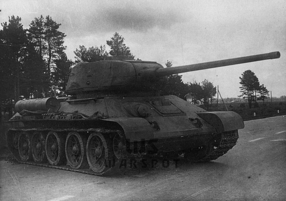 ​Второй вариант Т-34-85М нёс большее количество переделок. - Тупиковое усиление | Warspot.ru