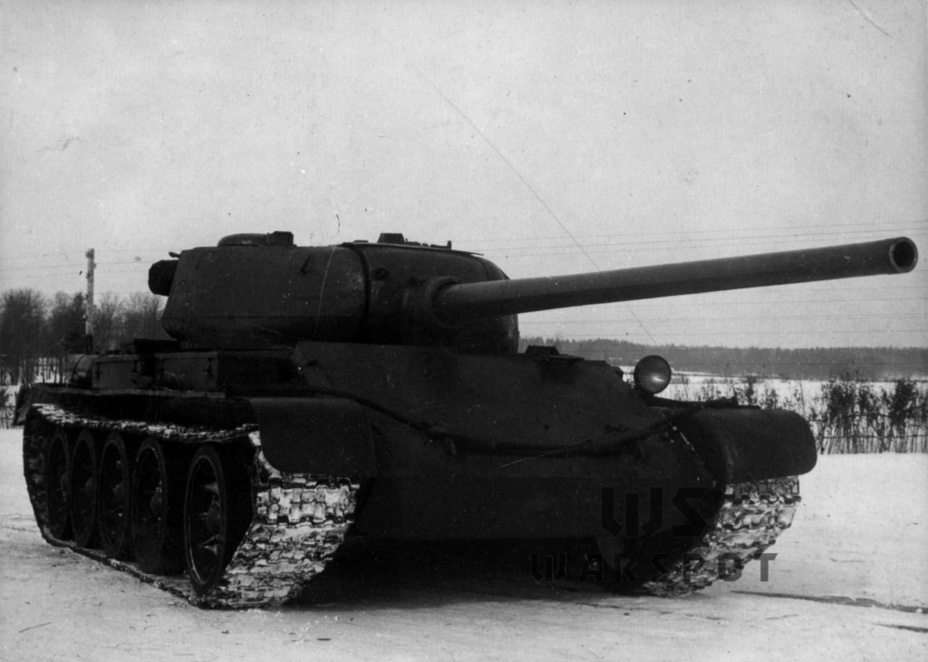 ​Первый опытный образец Т-54 на НИБТ Полигоне, февраль 1945 года. - Предшественник революции | Warspot.ru