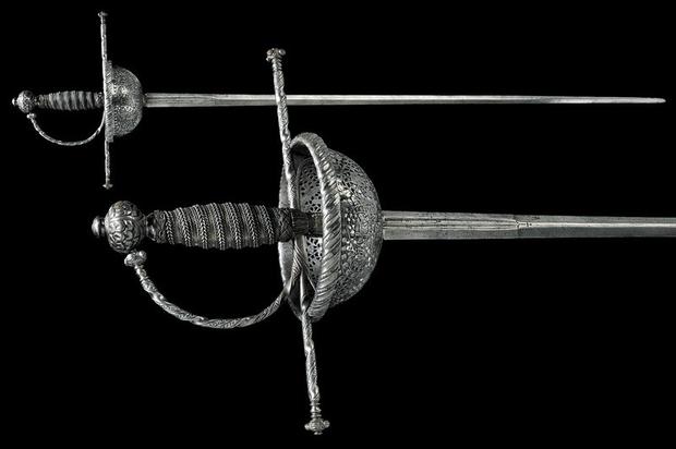 Рапиры с чашевидной гардой - Испания, третья четверть XVII века