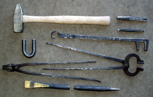 Инструмент для ковки ножа