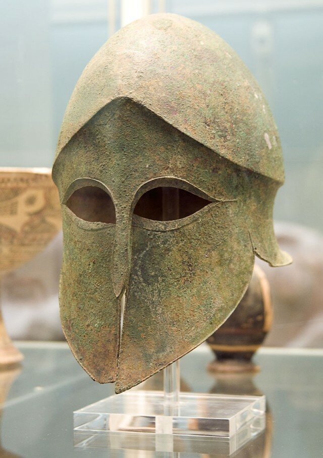 Коринфский шлем, конец 6 века до н.э