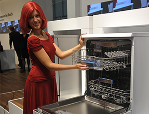 Можно ли мыть ножи в посудомоечной машине: какие разрешено и как правильно ставить