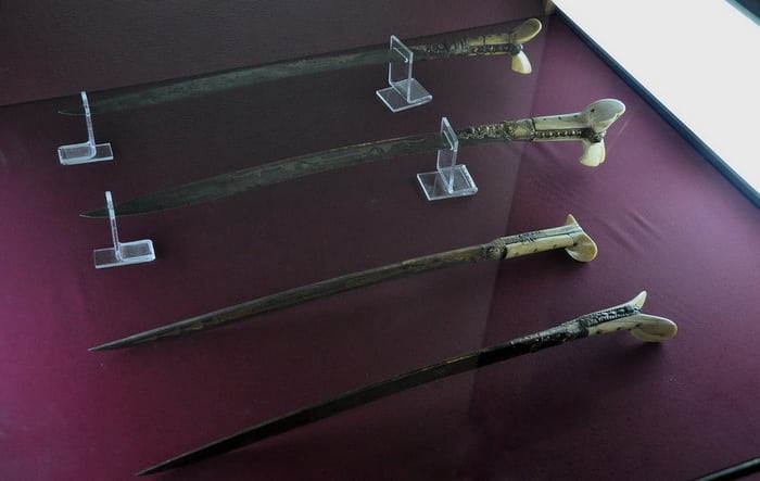 турецкий ятаган в музее