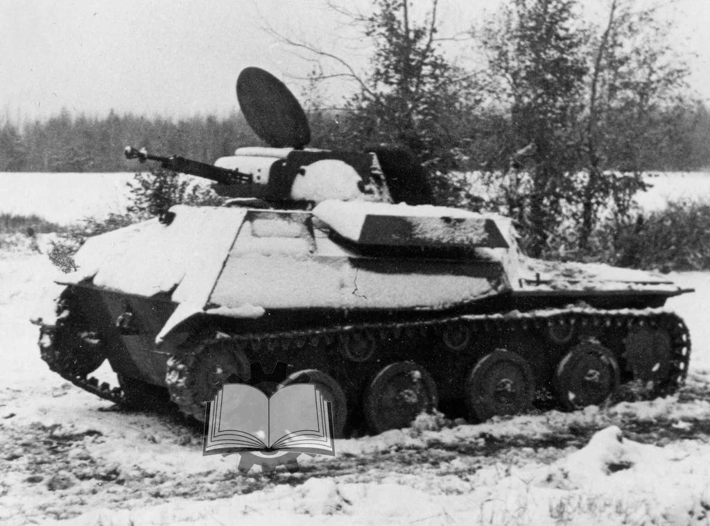 Большинство Т-30 выпуска завода №37 в Москве продолжали оснащаться ДШК