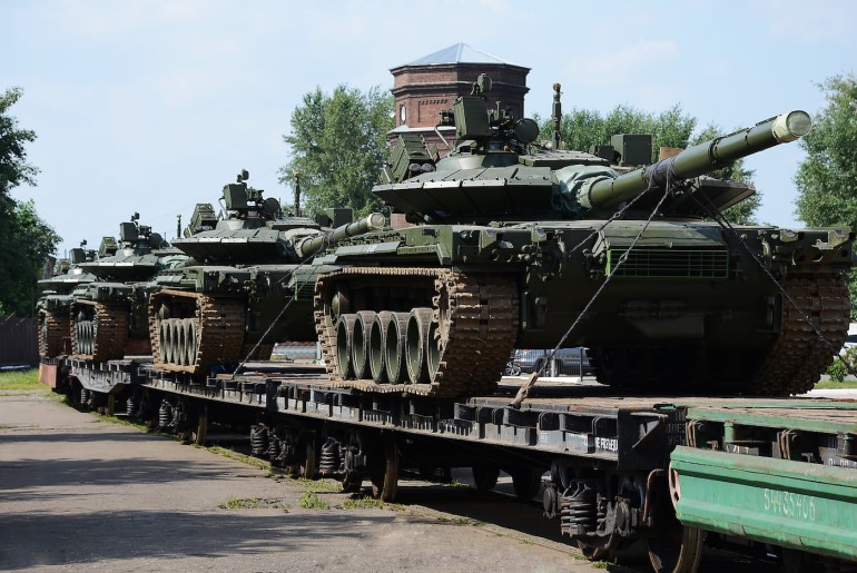 Отправка танков Т-80БВМ в воинские части