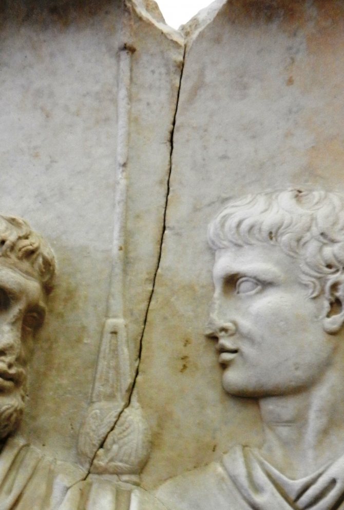 Римское копье: история и описание оружия легионеров, эффективность и применение