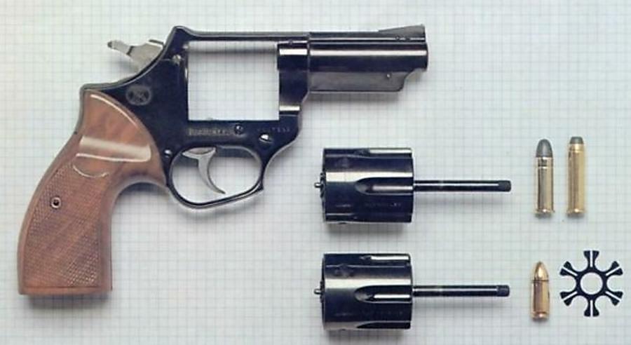 В чем разница между пистолетом револьвером: это лучше и эффективнее