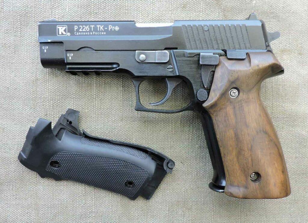 Подробный обзор травматического пистолета sig sauer P226